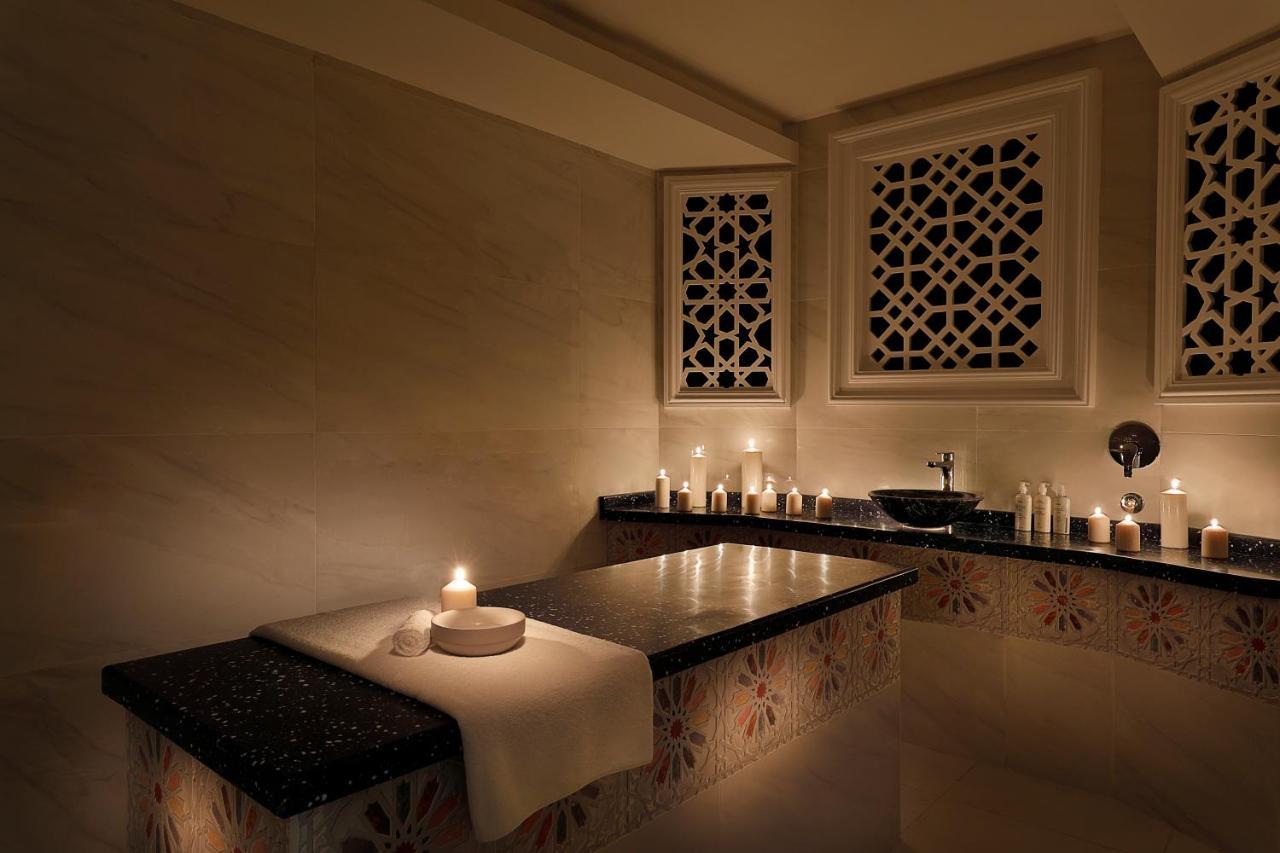 Voco Al Khobar By Ihg Hotel Exterior photo The Royal Spa at The Royal Mirage