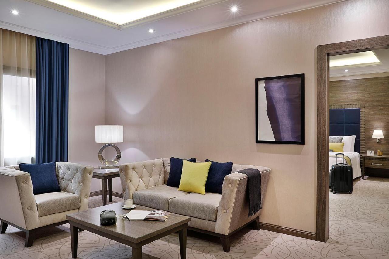 Voco Al Khobar By Ihg Hotel Exterior photo Suite